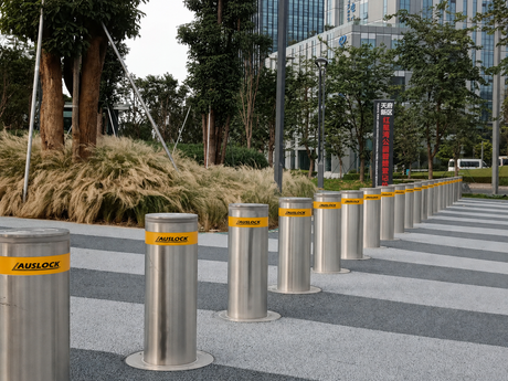 AUSLOCK Automatic Hydraulic Rising Bollards — Double Package