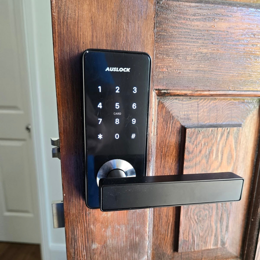 Digital door lock